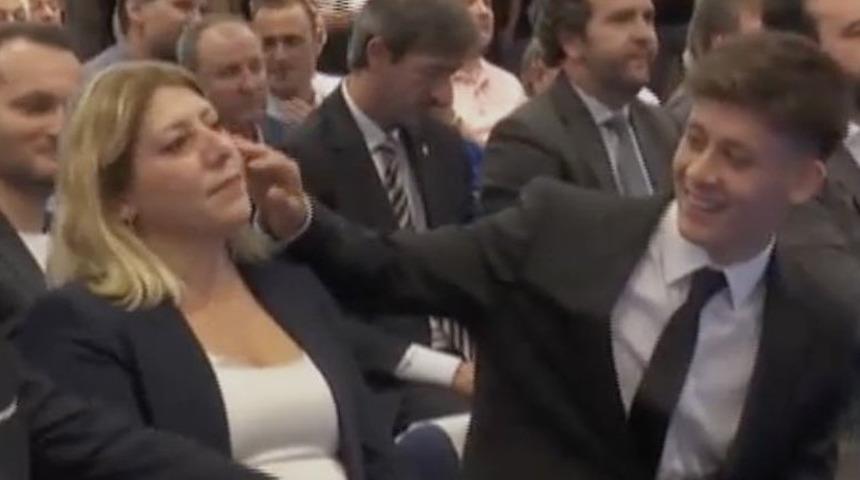 Basın toplantısında paylaşım rekoru kıran an! Arda Güler'in annesi duygulanınca...