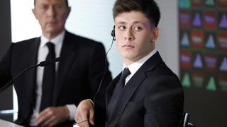Real Madrid ile anlaşan Arda Güler'in imza törenindeki 'Türkçe' kararı herkesi şaşırttı!