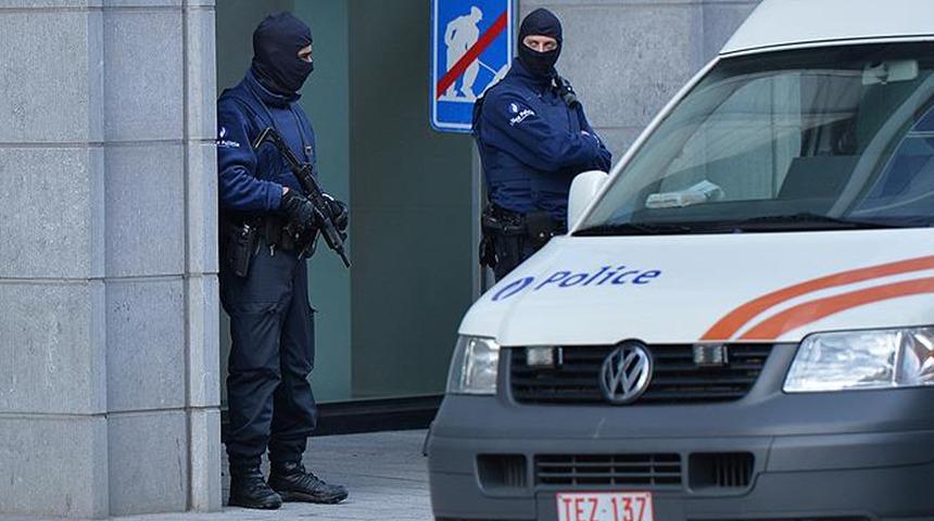 Belçika bu olayı konuşuyor: Eski asker, başbakanı ölümle tehdit etti!