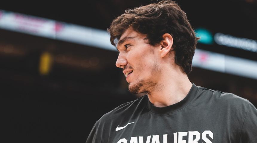 Cedi Osman'ın yeni takımı San Antonio Spurs