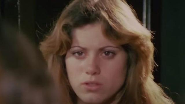 Hababam Sınıfı Dokuz Doğuruyor'un Ayşe'siydi! Annesi Yeşilçam'ın yıldızı çıktı! Duyunca çok şaşıracaksınız