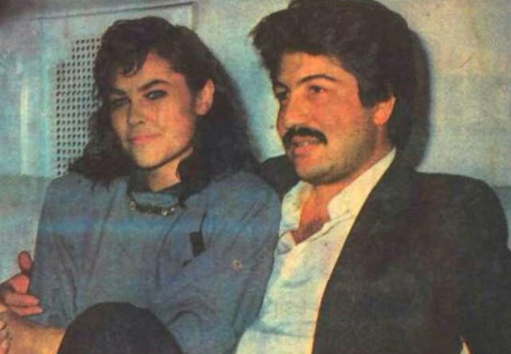 Hülya Avşar , 1985 yılındaki sevgilisi Osman Hattat ile birlikte.