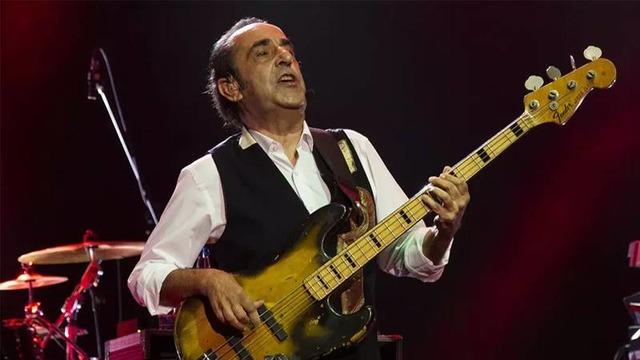 Cennet Mahallesi'nin Beter Ali'si Özkan Uğur'a rol arkadaşlarından hüzünlü veda! Alişan, Melek Baykal, Çağla Şıkel...