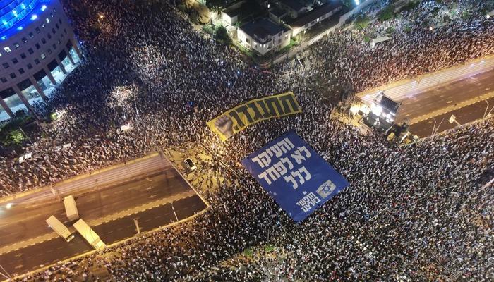 İsrail'deki protestolar devam ediyor! Yüz binlerce insan meydanlara indi