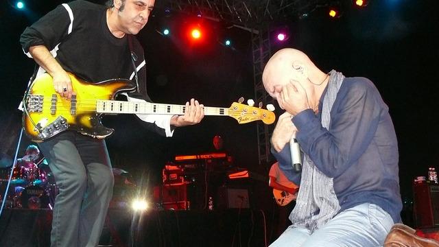 Mazhar Alanson, Özkan Uğur'un vefatı sonrası ağlamaktan konuşamadı... Melek gibi çocuk