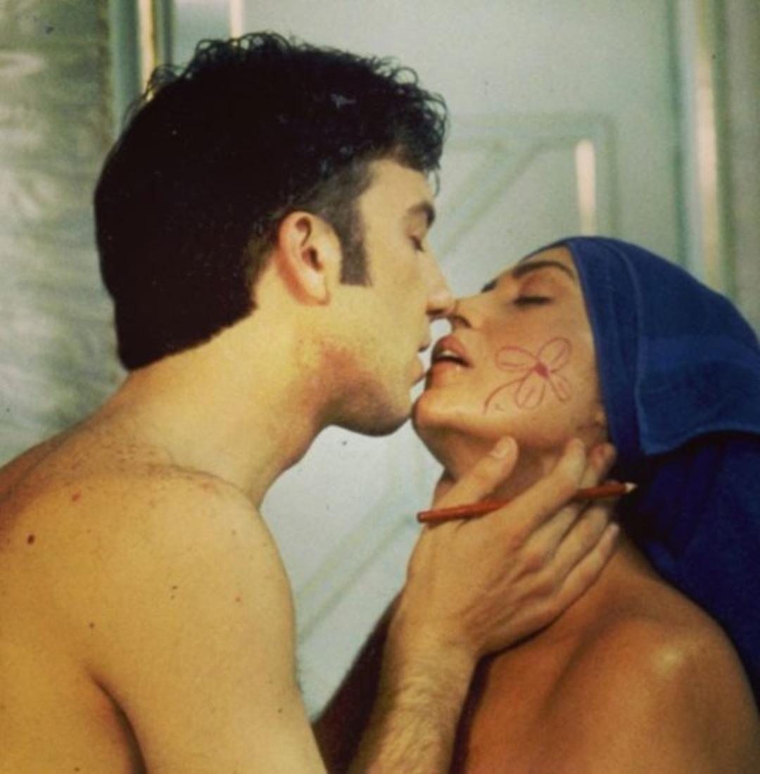 T&uuml;rkan Sultan'a kural bozduran film!