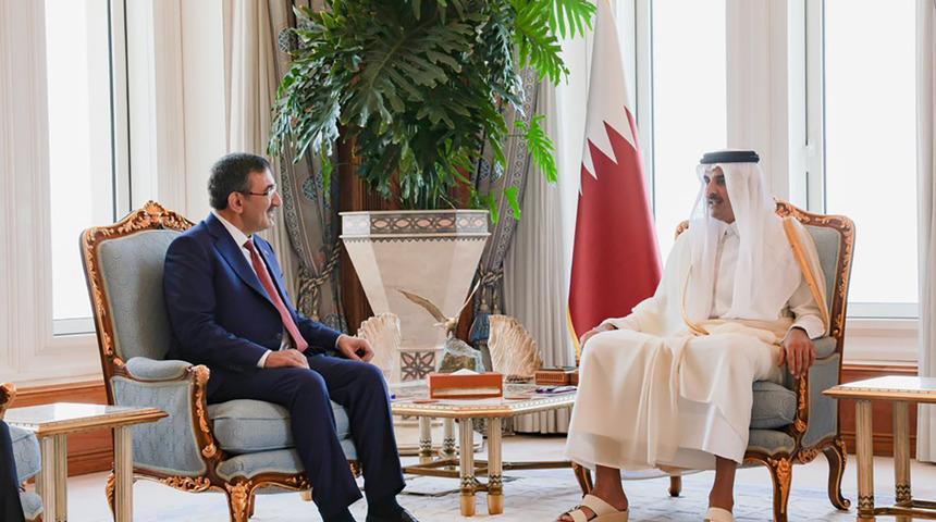 Erdoğan'ın ziyaretinden günler önce 'Katar' teması! Cumhurbaşkanı Yardımcısı Yılmaz ve Bakan Şimşek, Al Thani ile görüştü: 'Özellikle savunma sanayi ve enerji alanlarında...'