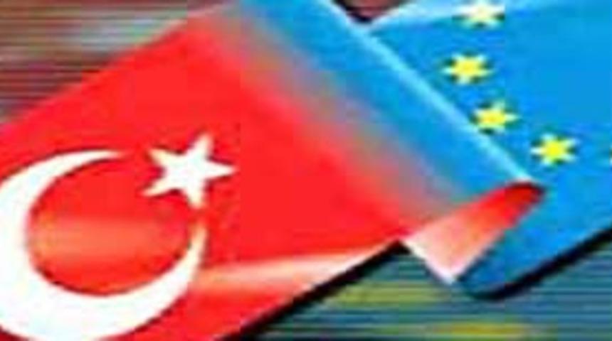 Almanya'nın g&uuml;ndeminde yine T&uuml;rkiye var