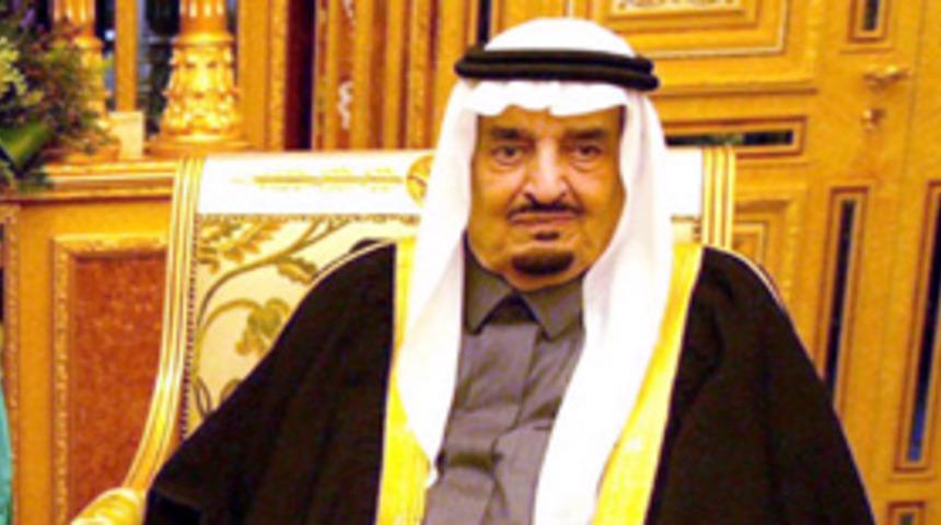Suudi Arabistan Kralı Fahd &ouml;ld&uuml;