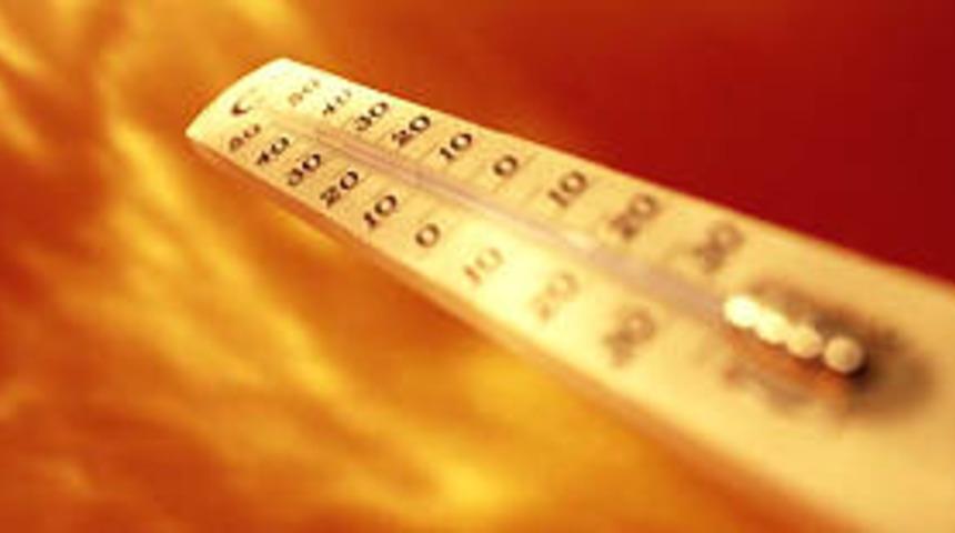 Aşırı sıcaklarda terlemeye dikkat