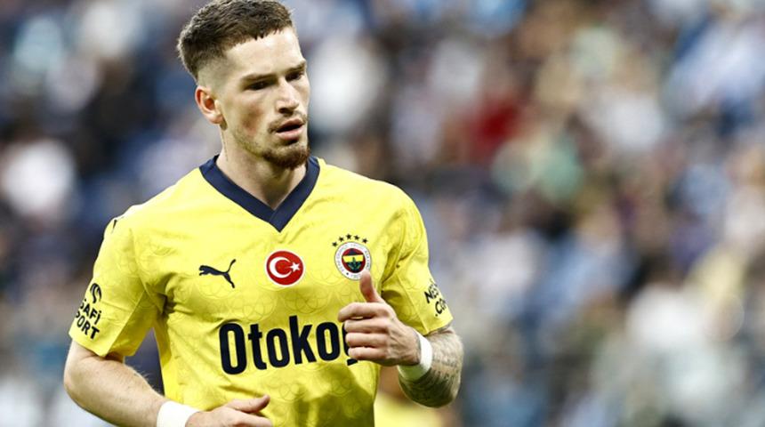 Fenerbahçe sezonun ilk maçına çıktı! Zenit ile deplasmanda karşılaşan sarı-lacivertliler penaltılarda 4-3 mağlup oldu!
