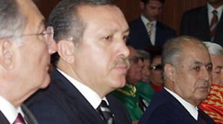 Zirvedekilerin 2006 maaşları