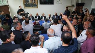 CHP lideri Kılıçdaroğlu kahvehanede vatandaşlarla buluştu: Umutsuzluğa kapılmak bizim kitabımızda yoktur