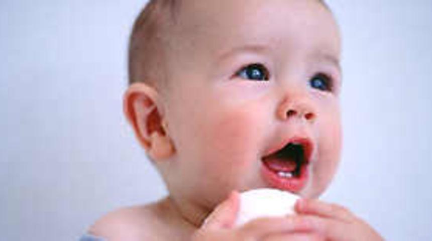 Yumurtalık dokusu nakliyle ilk bebek