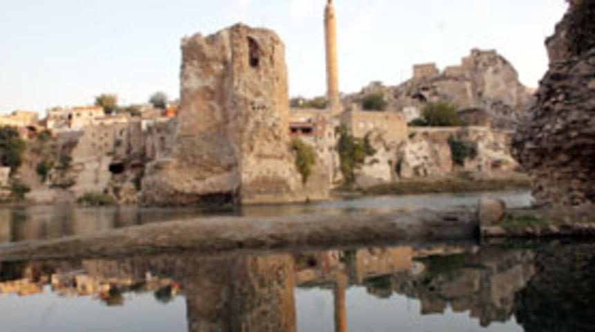 Yok olmakla y&uuml;z y&uuml;ze bir tarih: Hasankeyf