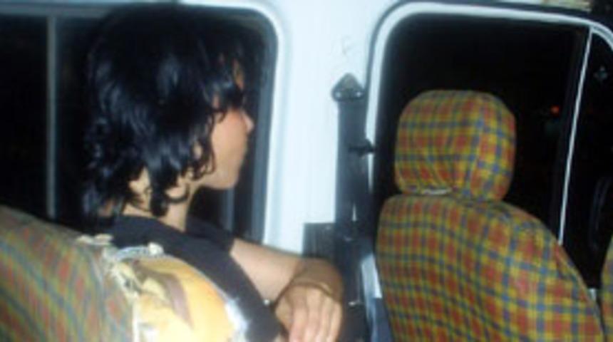 Adana'da bayan maganda operasyonu