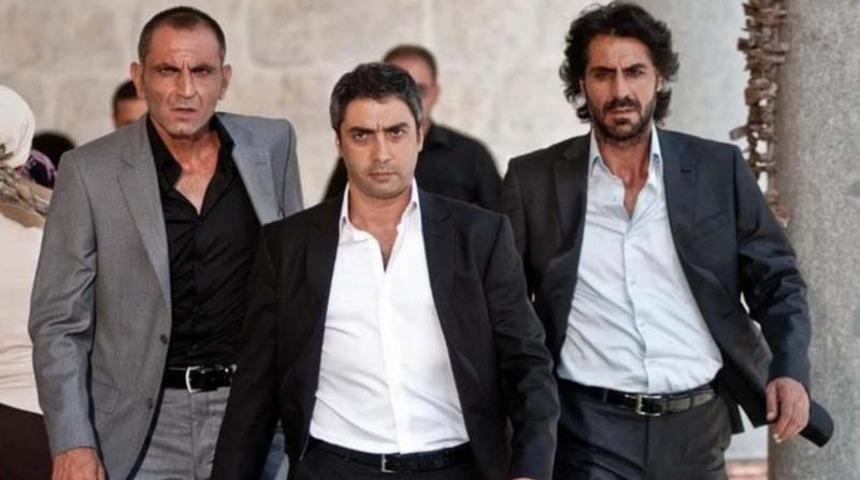 Kurtlar Vadisi'nin senaristleri kolları sıvadı! Yeni dizinin konusu heyecanlandırdı