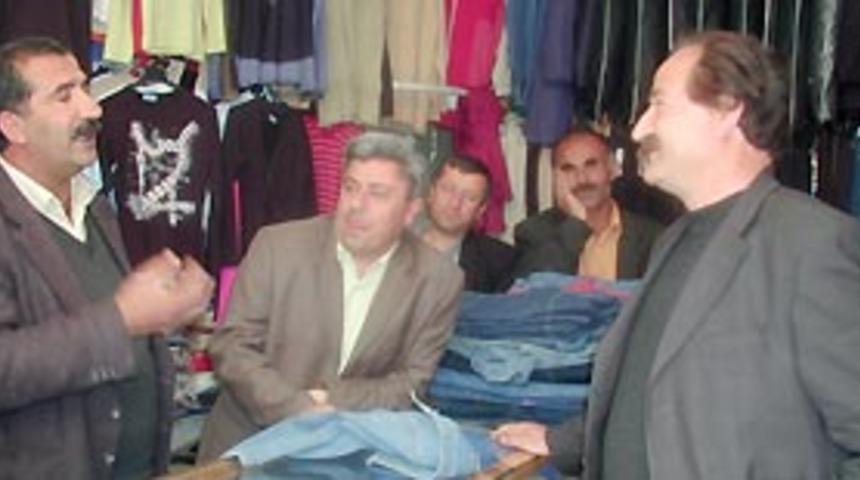 Deprem Hakkarili esnafı vurdu