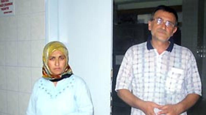 Morgun &ouml;n&uuml;nde &ouml;len bebeğini bekliyor