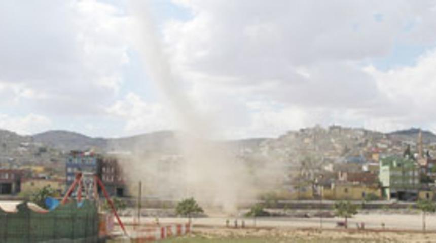 Şanlıurfa'da hortum