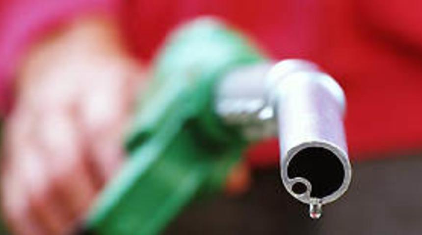 Akaryakıt istasyonları ele alınıyor