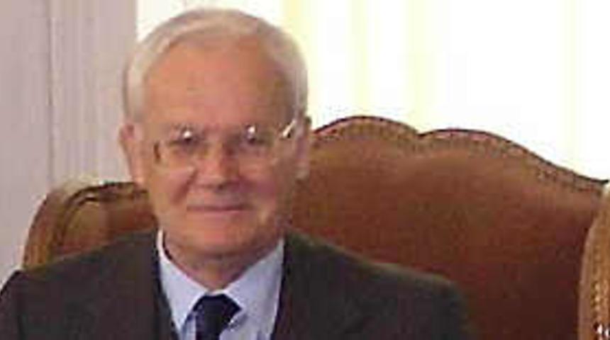 Tezi&ccedil;'e dava a&ccedil;acak