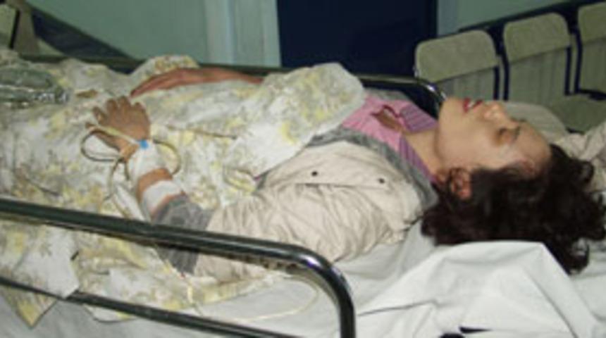 Turistleri taşıyan otob&uuml;s devrildi