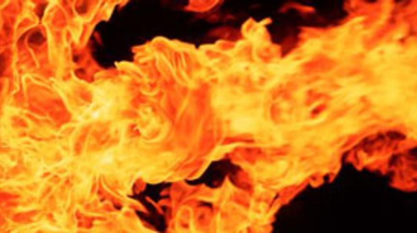 Bah&ccedil;esaray'da yangın: 22 yaralı