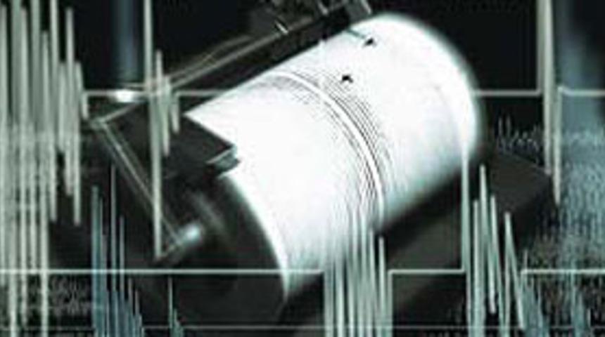 Endonezya'da 6.0 b&uuml;y&uuml;kl&uuml;ğ&uuml;nde deprem