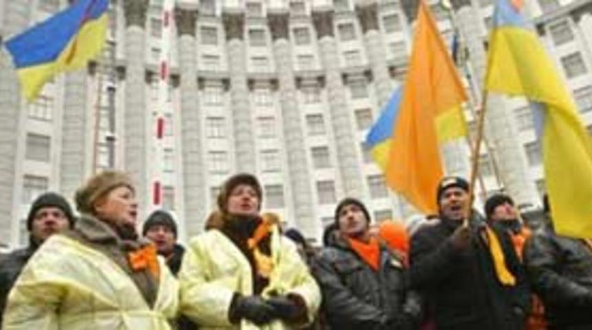 Ukrayna, Almanya biletini aldı