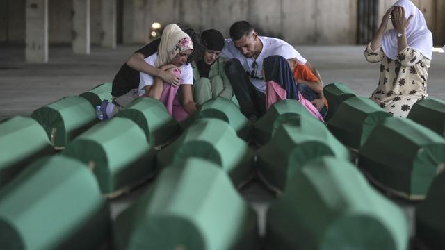 SREBRENİTSA SOYKIRIMI NEDİR? Srebrenitsa soykırımında kaç kişi öldü, ne zaman yapıldı? Katliamın üzerinden 28 sene geçti!