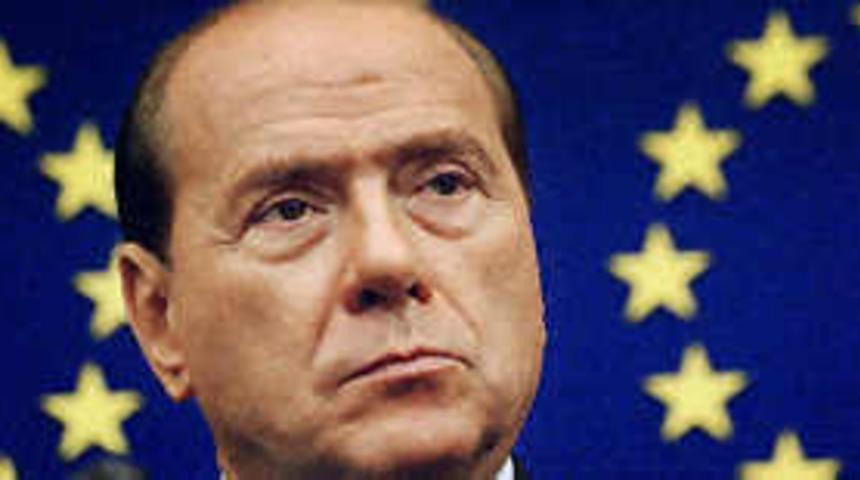 Bush, Berlusconi'yle telefonda g&ouml;r&uuml;şt&uuml;