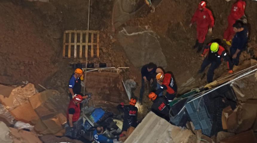 Giresun'da fabrikada çökme! Göçük altında kalan işçiyle iletişim kesildi  