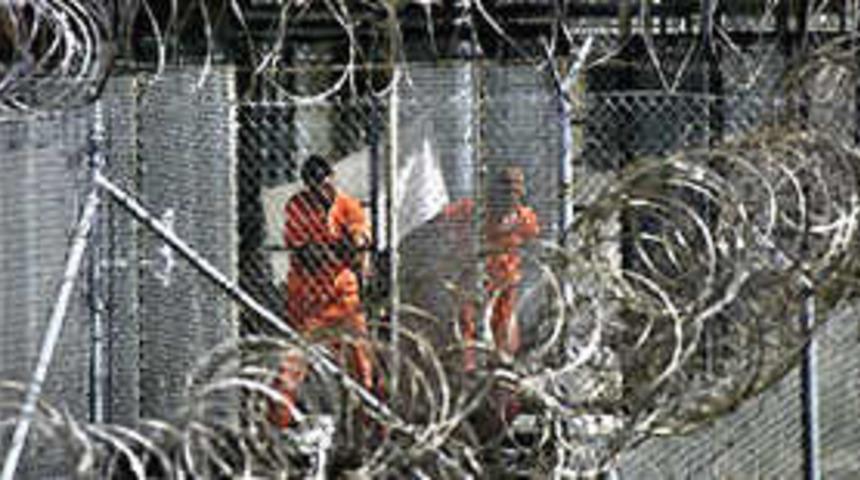 Guantanamo'da 2 T&uuml;rk de var