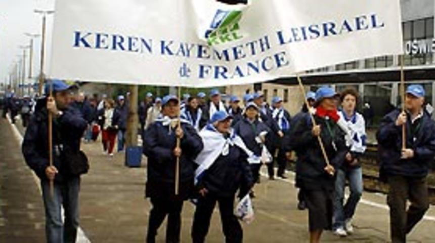 Yahudi katliamını anma t&ouml;renleri