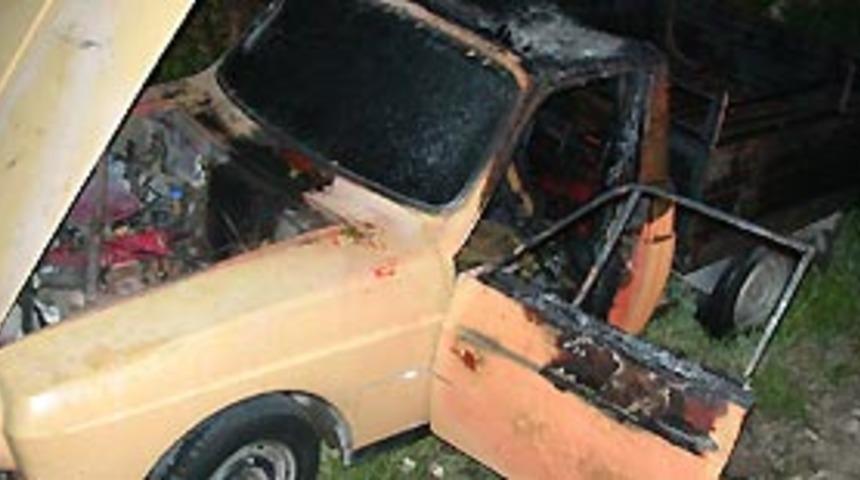 &Ouml;nce &ccedil;aldılar sonra yaktılar