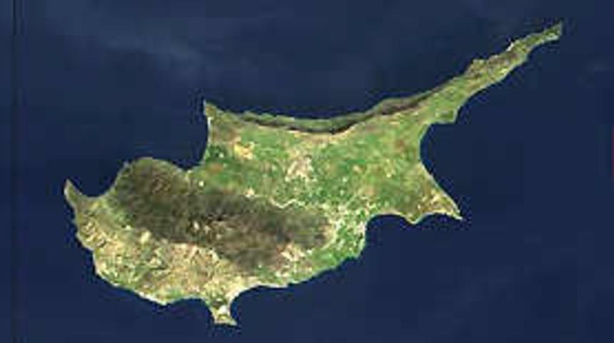 Amerikan kongre &uuml;yeleri KKTC'de