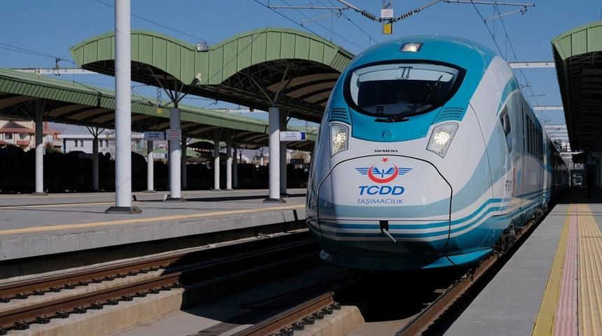 İstanbul trafiğine raylı çözüm! Bakan açıkladı: Tamamlandığında 4,5 saatten 1,5 saate inecek