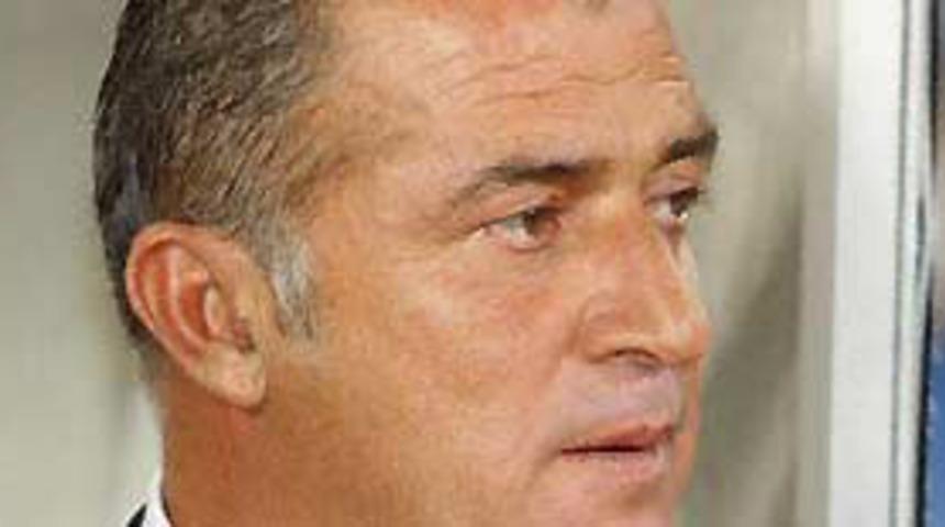 Lazio'da g&ouml;zler Fatih Terim'de