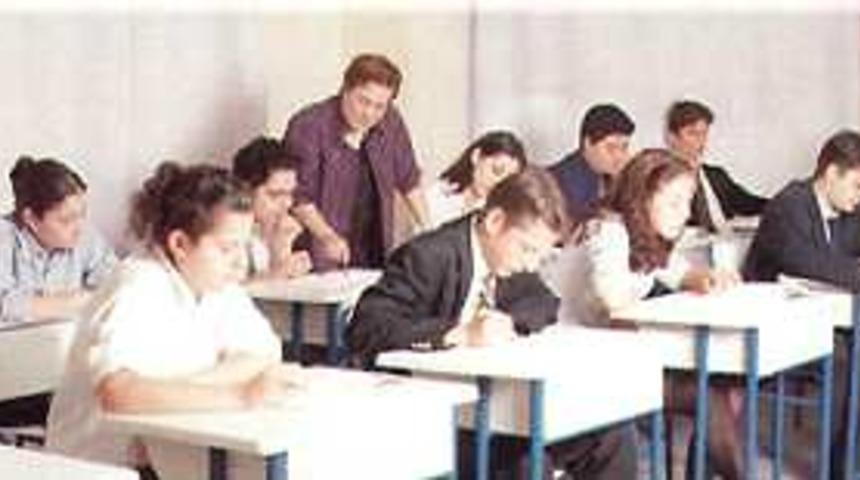 Lise son sınıflara sahte rapor verilmeli mi?