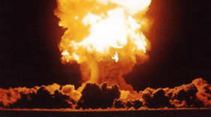 Nagasaki bombacısı Amiral &ouml;ld&uuml;