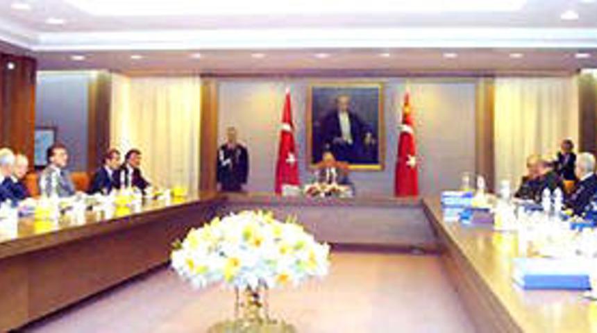 "Sorunlar sabırlı diyalogla &ccedil;&ouml;z&uuml;lebilir"