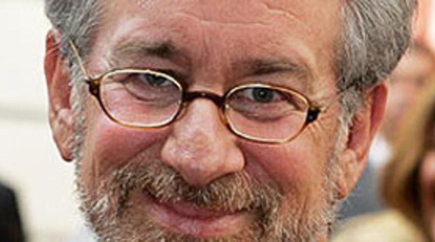 Spielberg'e &ouml;l&uuml;m tehdidi