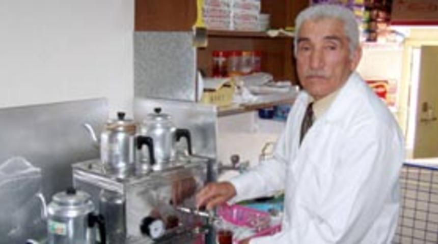 Eski Belediye Başkanı &ccedil;aycı oldu
