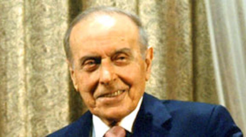 Aliyev se&ccedil;imlerde &ouml;nde gidiyor