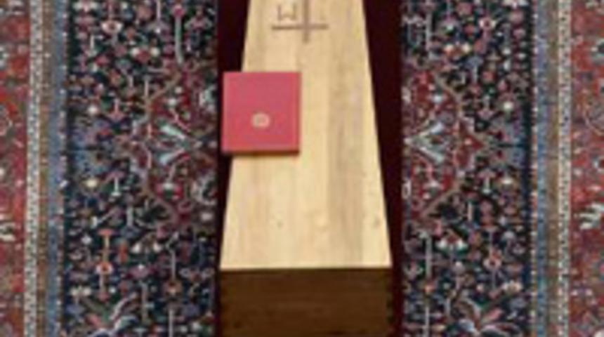 Cenaze t&ouml;renin yankıları s&uuml;r&uuml;yor