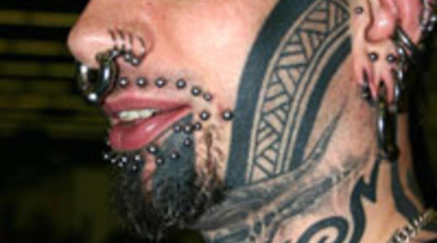 Frankfurt'ta d&ouml;vme &ccedil;ılgınlığı