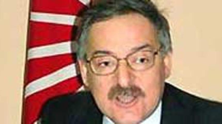 Ko&ccedil;'tan h&uuml;k&uuml;mete ter&ouml;r eleştirisi