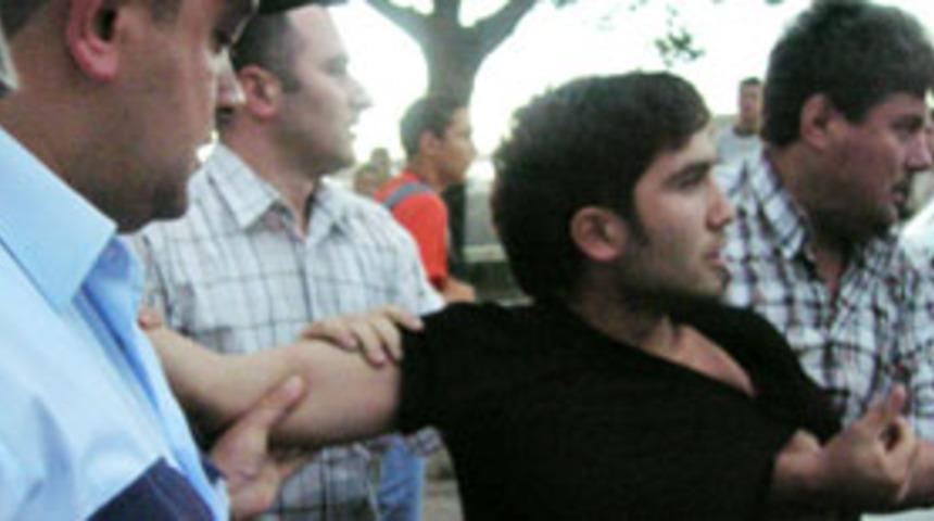 Giresun Belediye Başkanı'na satırlı saldırı