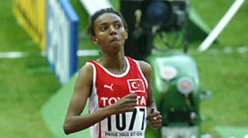 Elvan rekorla d&ouml;nd&uuml;